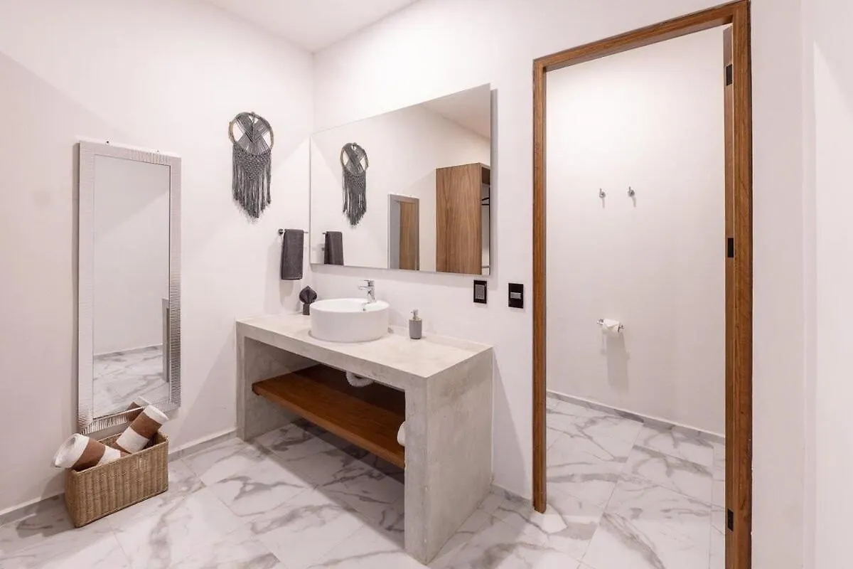 Apartment Magnificent Villa One Block From Playacar Beach Playa del Carmen Mexiko