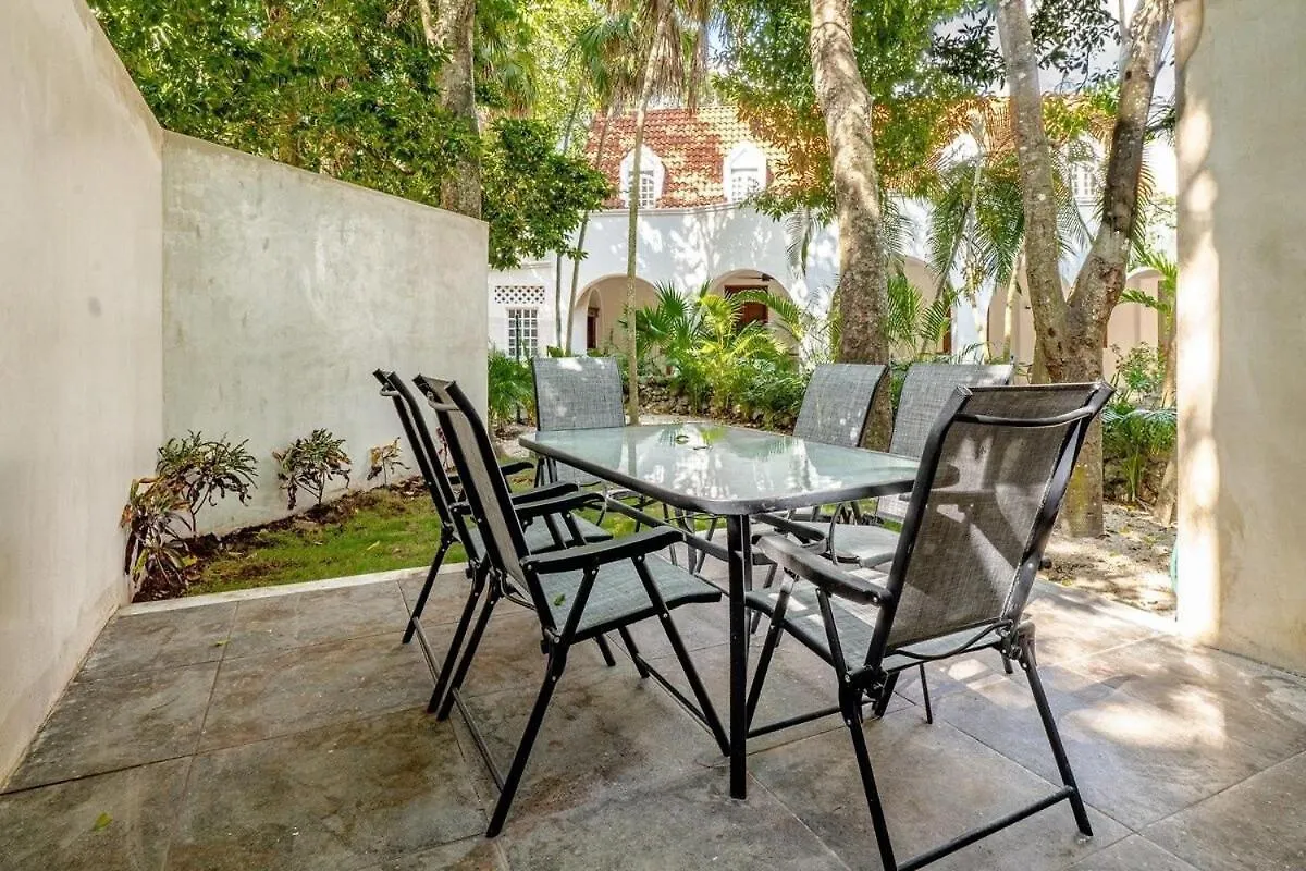 Apartment Magnificent Villa One Block From Playacar Beach Playa del Carmen