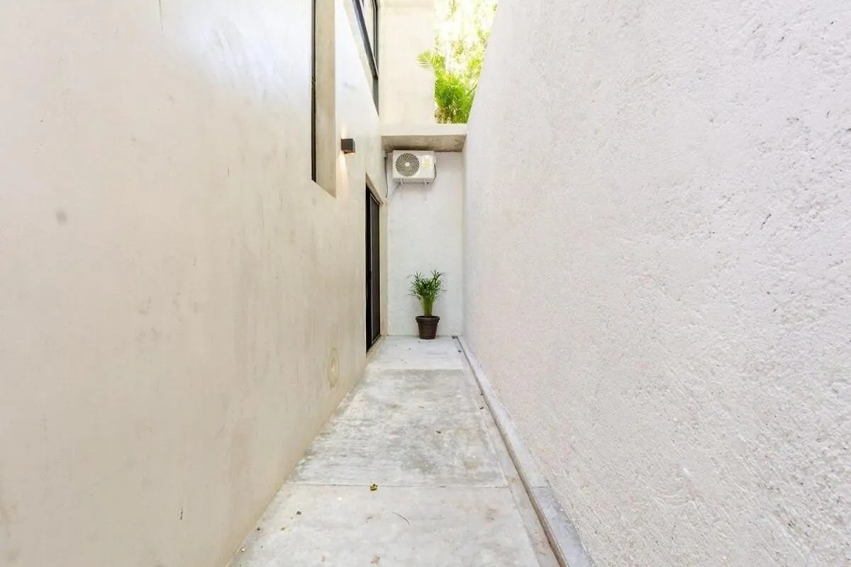 Apartment Magnificent Villa One Block From Playacar Beach Playa del Carmen